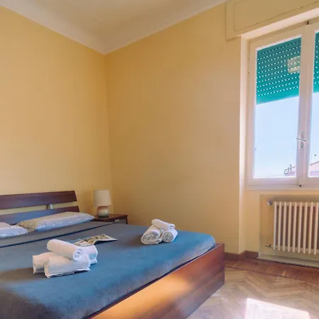 Elegant In The Center By Wonderful Italy Apartament
