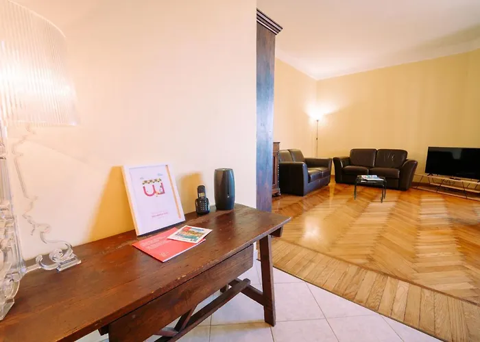 Elegant In The Center By Wonderful Italy Apartamento *